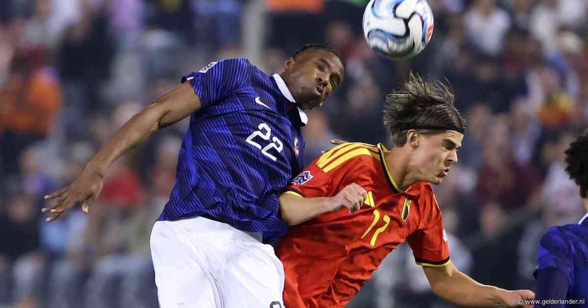 LIVE Nations League | Mark van Bommel komt goed weg met België in openingsfase tegen Frankrijk: Désiré Doué raakt de lat