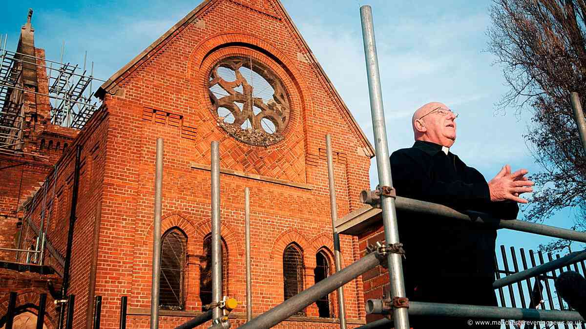 Tributes as priest who dedicated his life in the church to Salford dies aged 90