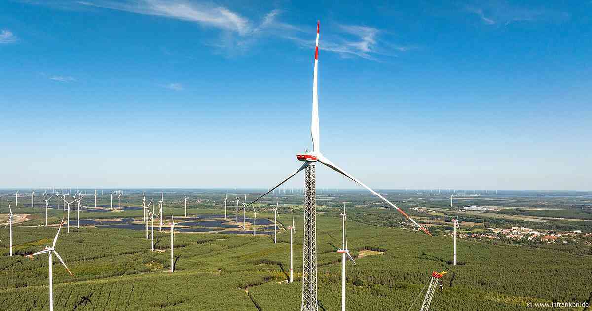 365 Meter: Höchstes Windrad der Welt erreicht seine Höhe