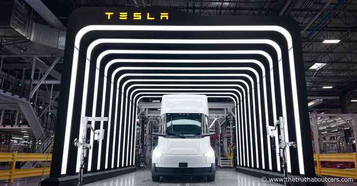 Tesla's Semi Has the Range. The Chargers Are the Problem
