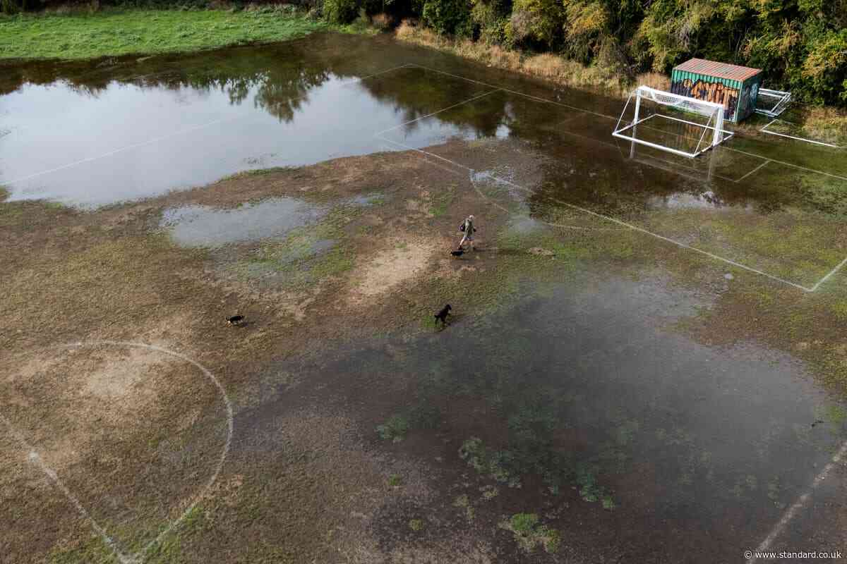 Water leak cuts supply to thousands of homes across five London boroughs