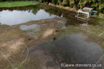 Water leak cuts supply to thousands of homes across five London boroughs