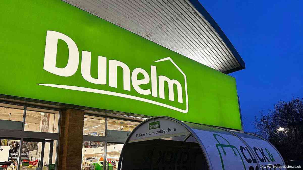 Dunelm shoppers save £89 on 'beautiful' chandelier in the sale
