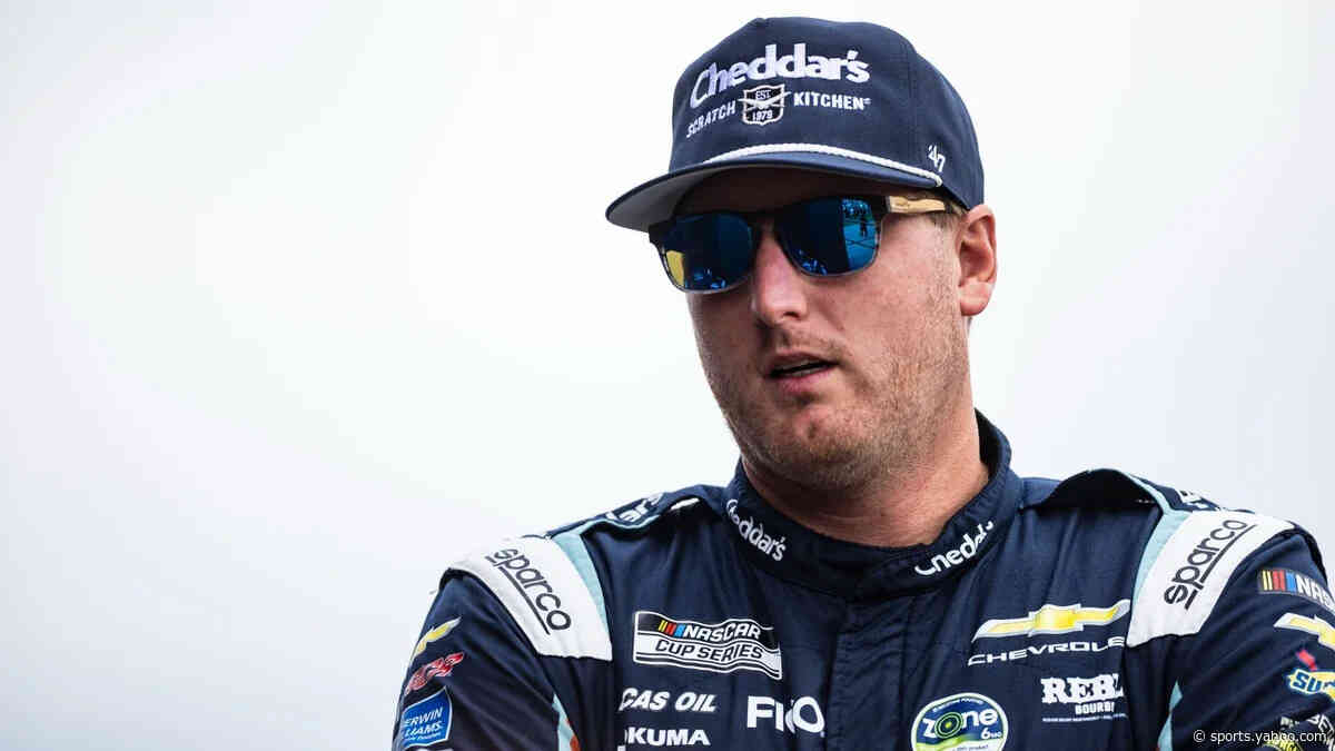 Watch: Fiery radio exchange after Austin Hill and Shane van Gisbergen clash at Kansas