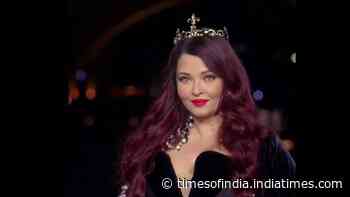 Aishwarya stuns in her royal avatar at Paris event - WATCH