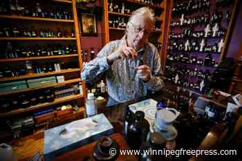 Perfumer battling city hall to keep his shop open