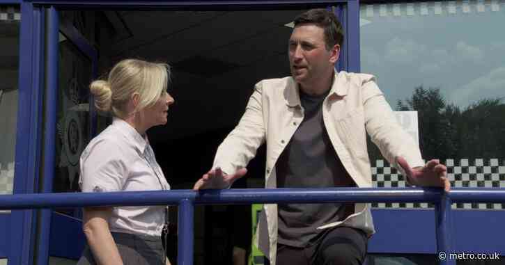 Kit stuns Lisa with Coronation Street cancer revelation but how will she react?