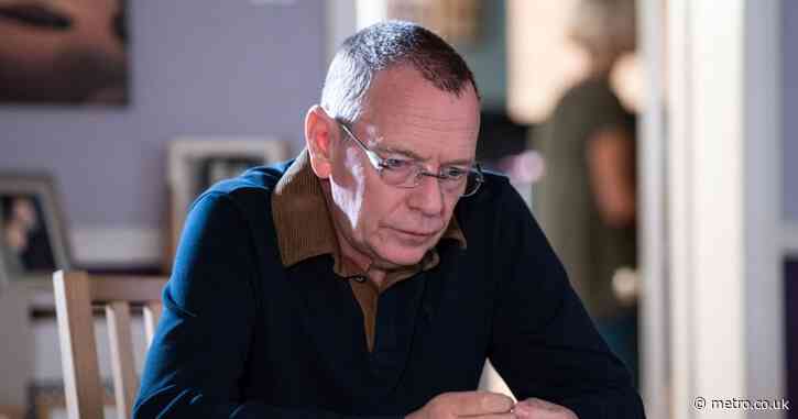 EastEnders’ Ian stages return to Walford but new trauma causes him to flee
