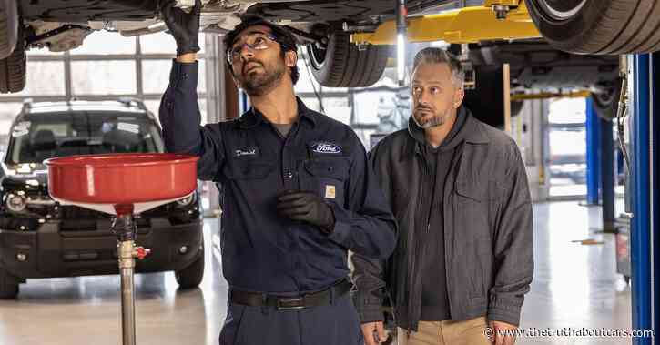 Ford Hires Nate Bargatze as New Service Pitchman