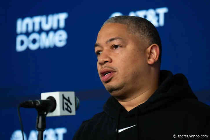 At media day, Clippers begin with an apology, then look to the future