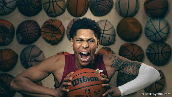 ‘He’s a dog, ’ Rookie Meleek Thomas was the star of Cavs Media Day