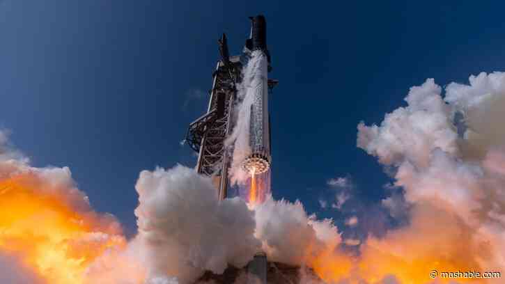 Can SpaceXs Starship actually loop Earth six times? Watch it live.