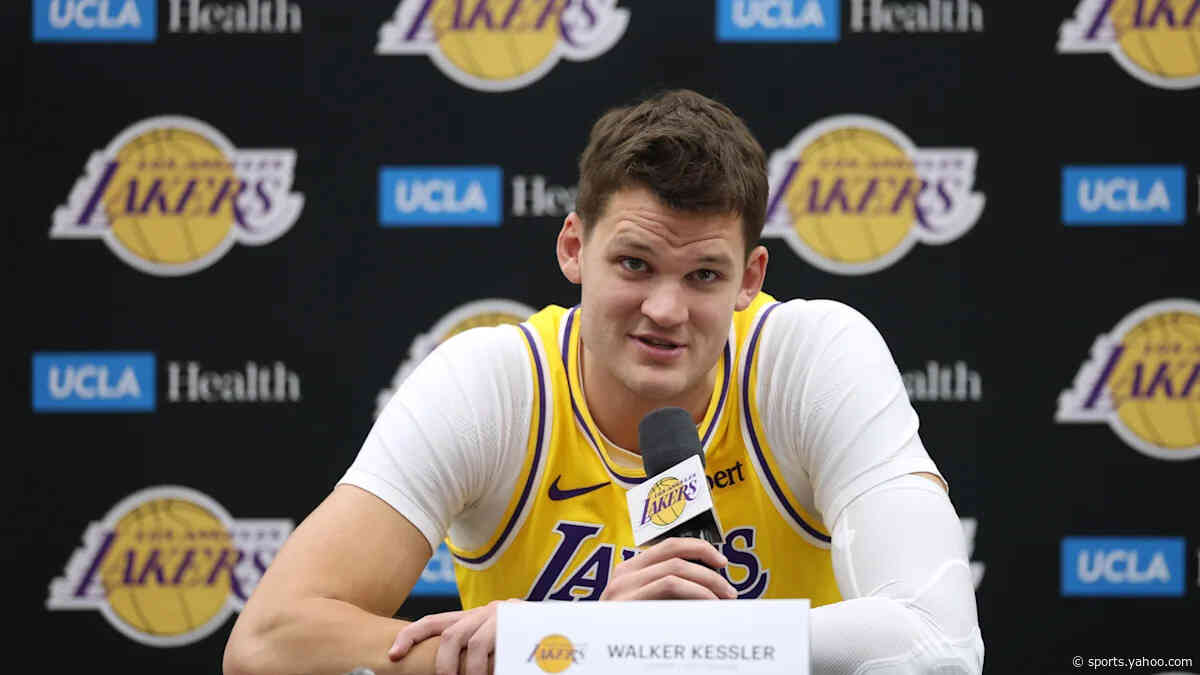 The Lakers’ marquee signings are embracing the pressure of playing in LA