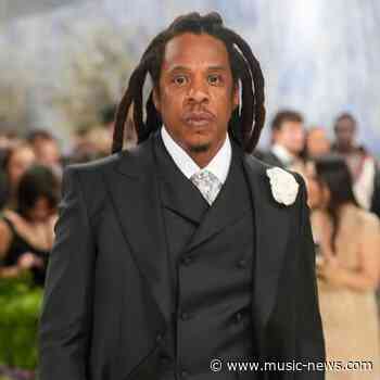Jay-Z asks court to reboot extortion lawsuit after accuser recants