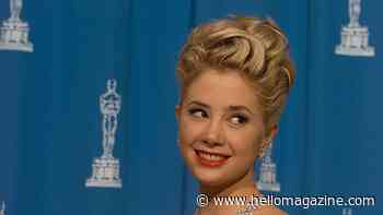 '90s star Mira Sorvino looks younger than ever in ageless photos ahead of 59th birthday