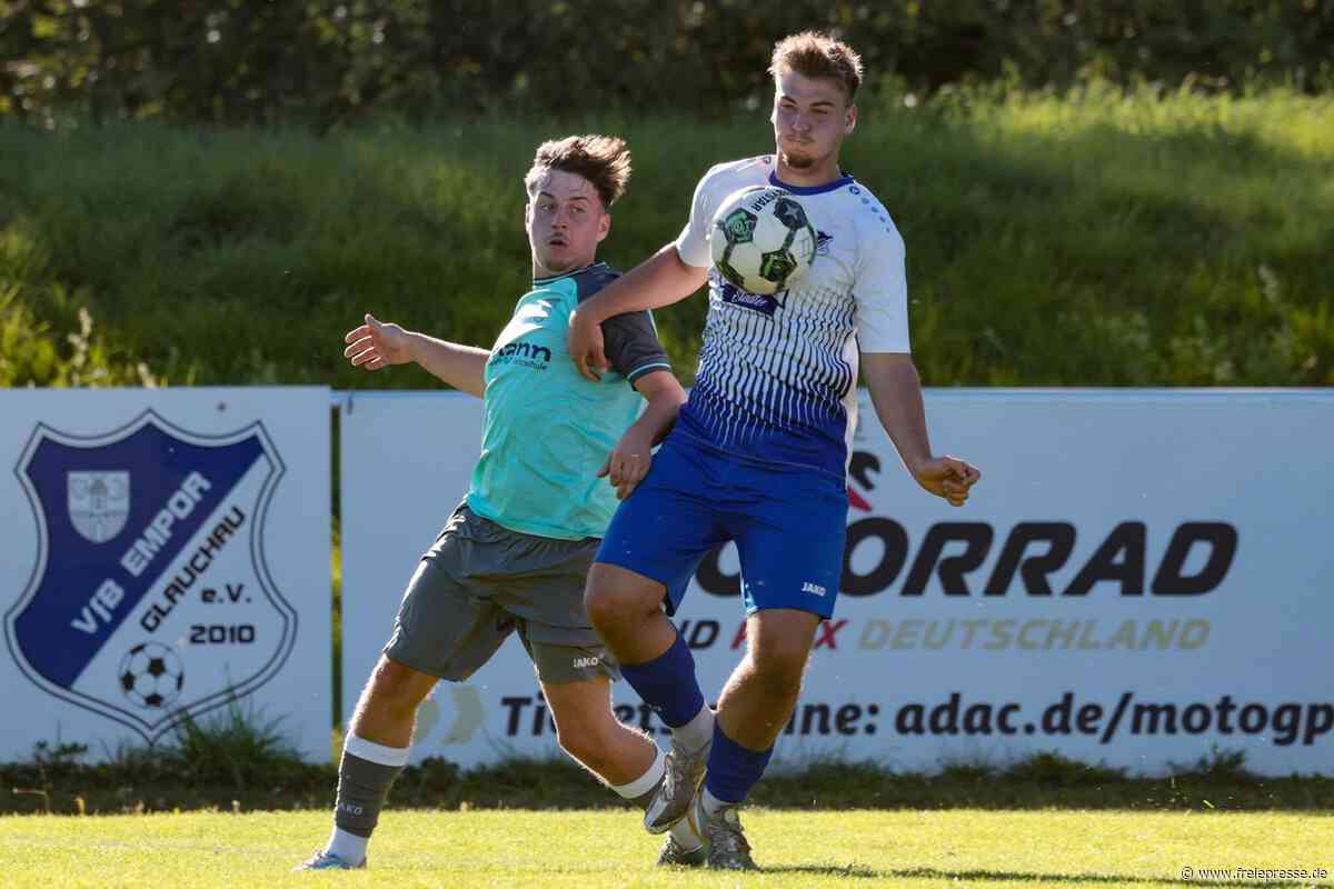 Westsachsenliga: Ebersbrunner SV lässt gegen Empor Glauchau zum ersten Mal Federn