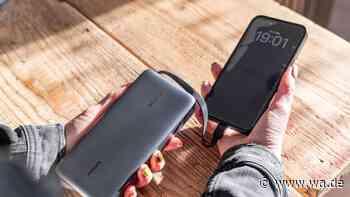 Notlandung wegen Powerbank-Brand: Bei diesen Anzeichen sollten Sie Ihren Akku sofort entsorgen