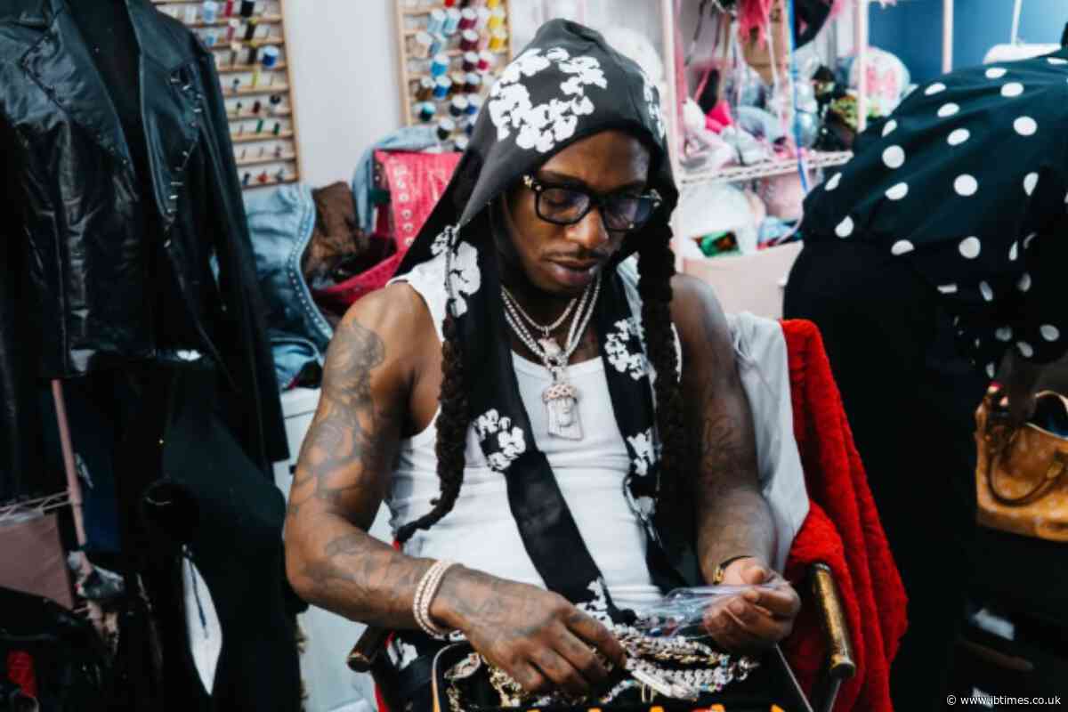 R&amp;B Singer Jacquees Allegedly Punched Officer During DUI Arrest After Being Found Asleep in Jeep