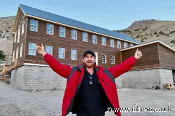 Man Spent His Life Savings and Took Out a Loan to Buy a $1.4M Californian Ghost Town, Now He Lives There Alone