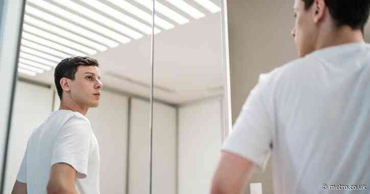 8 signs you’re unhealthy on the inside — even if you look perfectly fine