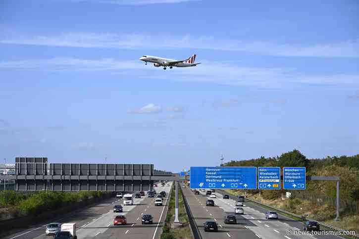 Mit dem Auto zum Flughafen Frankfurt: Was Reisende vor dem Abflug wissen sollten