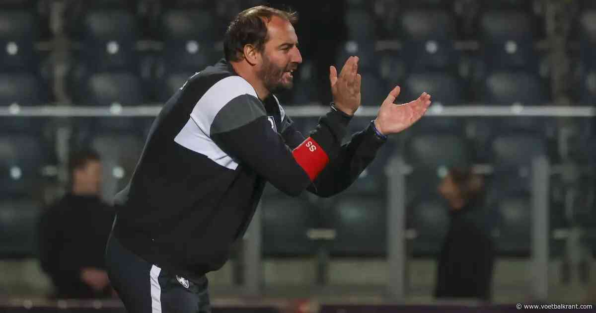 Stijn Stijnen Considers Shift from Head Coach to Sporting Director at Patro Eisden