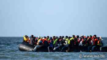 Tödliche Überfahrt im Ärmelkanal: Menschen auf Schleuserboot „zusammengedrängt und zerdrückt“