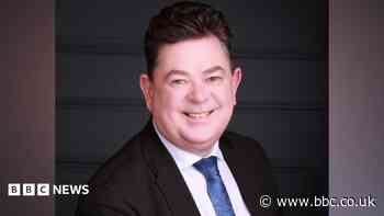 Lord Mayor favourite withdraws after ex-boss probe