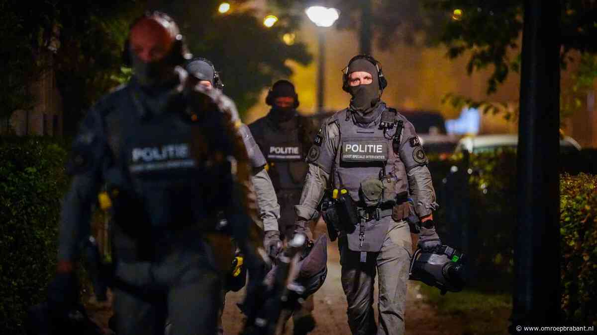 Meerdere invallen door arrestatieteams in Eindhoven, twee aanhoudingen