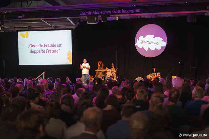 DMG feiert Herbstmissionsfest mit 1.200 Besuchern und Blick auf 75 Jahre Missionsarbeit