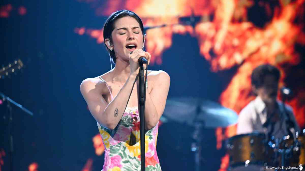 Watch Gracie Abrams Perform ‘Look at My Life’ on ‘Fallon’