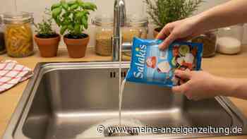 Warum man das Wasser aus der Feta-Packung nicht wegwerfen sollte