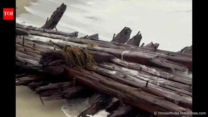 Warren Sawyer ship wrecked in 1884 while carrying cotton and scrap; today, its remains were found on a Massachusetts island after a cyclone