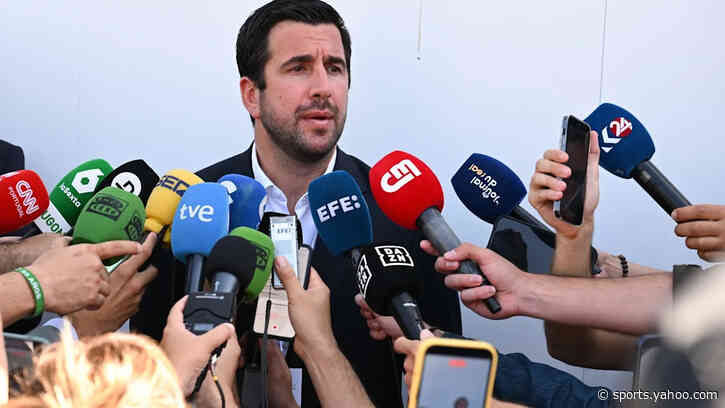 Former presidential candidate Enrique Riquelme addresses Real Madrid refereeing complaints and Florentino Perez tension