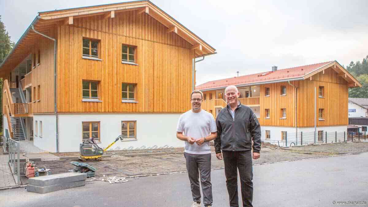 KU Bad Wiessee stellt Häuser an der Hagngasse fertig – Wohnraum heiß begehrt
