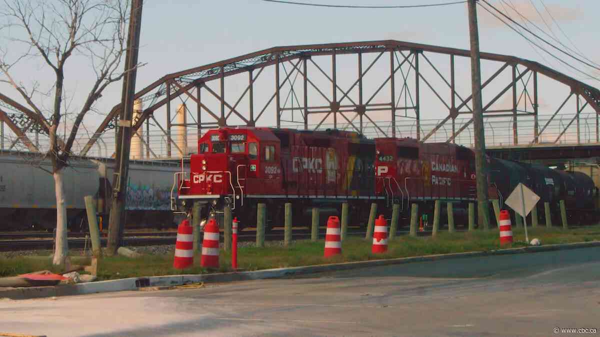 Could rail relocation transform Winnipeg's North End?