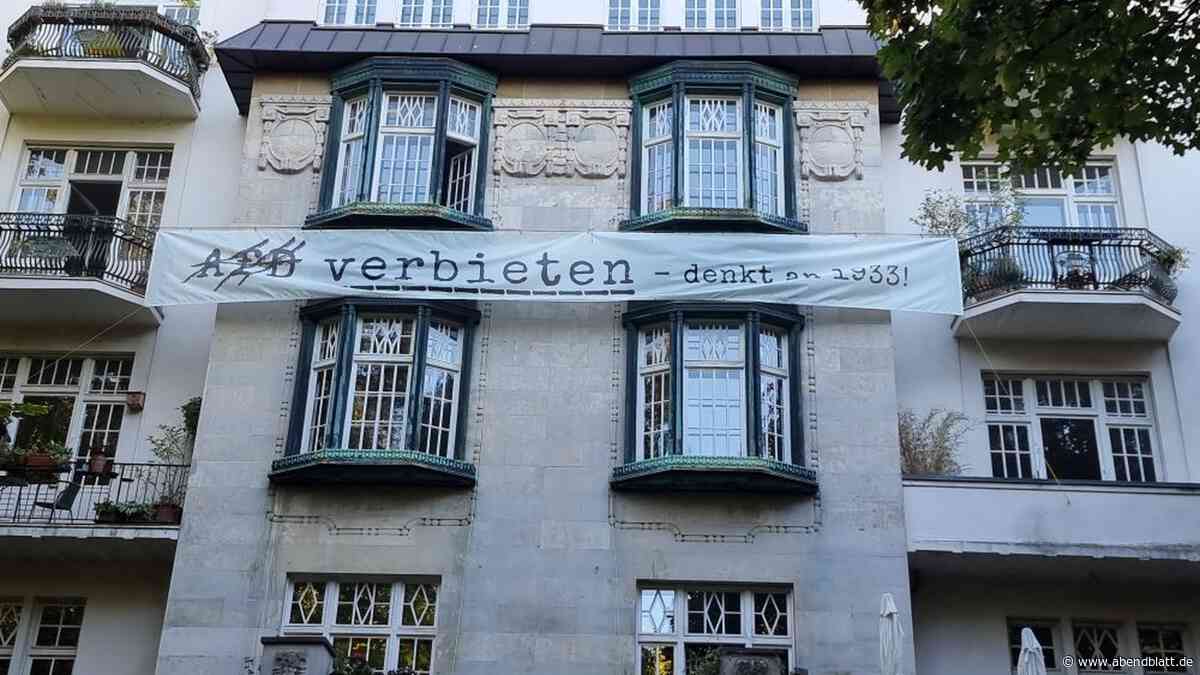 „AfD verbieten“: Transparent an bekanntem Eppendorfer Altbau sorgt für Aufsehen