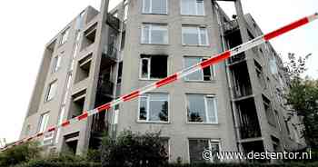 Nooddeur gaat niet open terwijl flat in Apeldoorn brandt: buurman Ramon (52) grijpt naar een koevoet