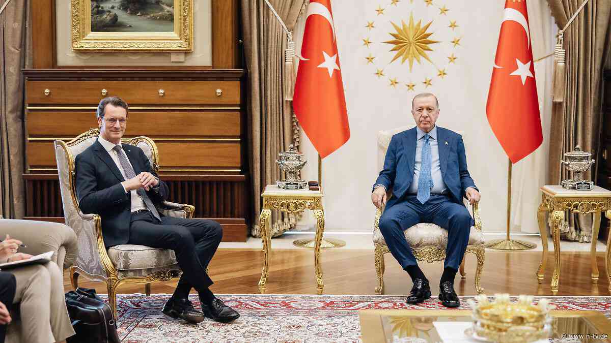 Kanzlerdebatte reist mit: Der wirklich ganz normale Türkei-Trip des Hendrik Wüst