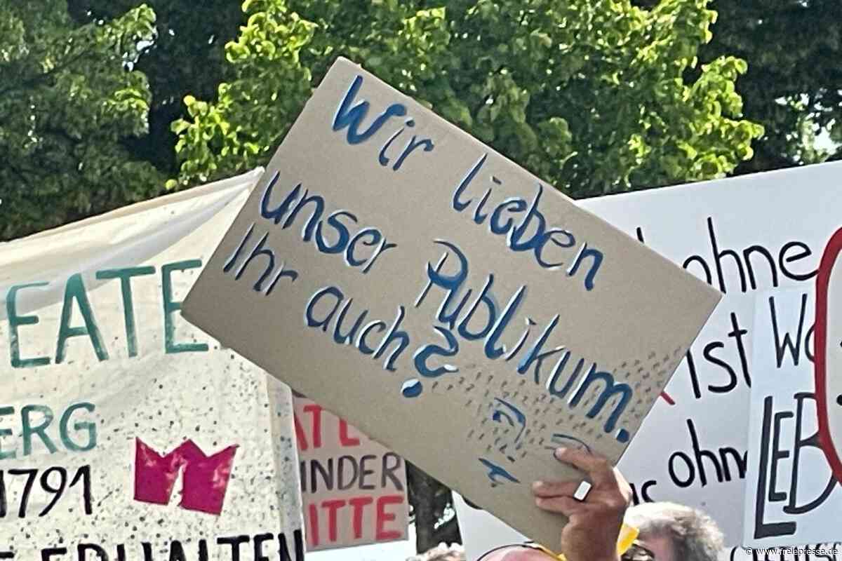 Theater Plauen-Zwickau beteiligt sich an Demo gegen Sachsens Kultur-Sparpläne