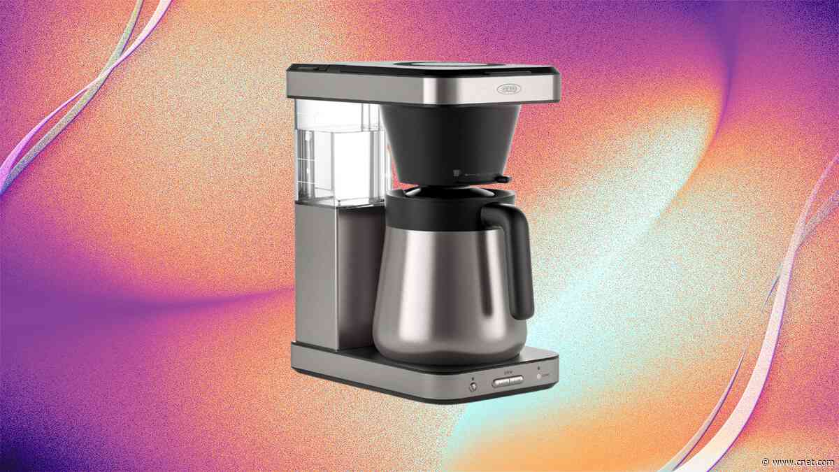 Get a Fresh Cup of Joe Every Time With Our Favorite Coffee Maker While It’s Down to $198