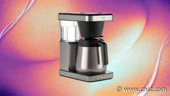 Get a Fresh Cup of Joe Every Time With Our Favorite Coffee Maker While It’s Down to $198