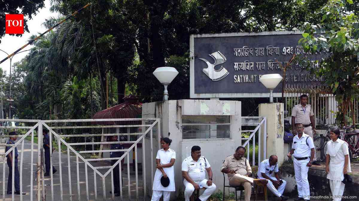 Day after violence, no class at SRFTI, cop cover for campus, 4 FIRs
