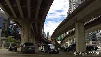Group seeks to make long-delayed removal of Vancouver's viaducts an election issue