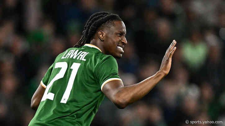 Fit-again Lawal joins Republic of Ireland squad