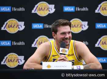 Luka Doncic respalda las incorporaciones de los Lakers