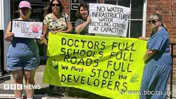 Campaigners cause house building plan to be paused