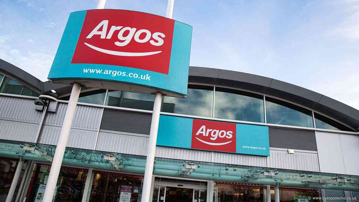 Argos shoppers can get 'elegant' Sekonda bracelet watch for £21 in deal