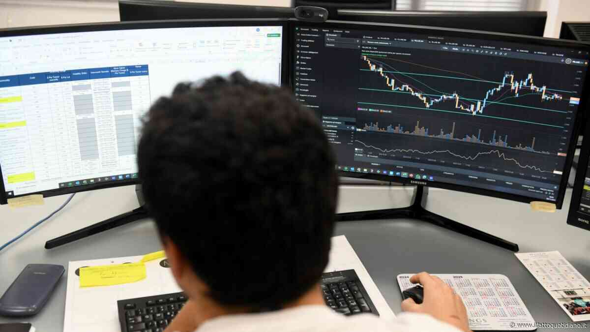 Lo spread Btp-Bund oltre quota 100: è il livello più alto da fine maggio 2025. Rendimenti ai massimi da tre anni