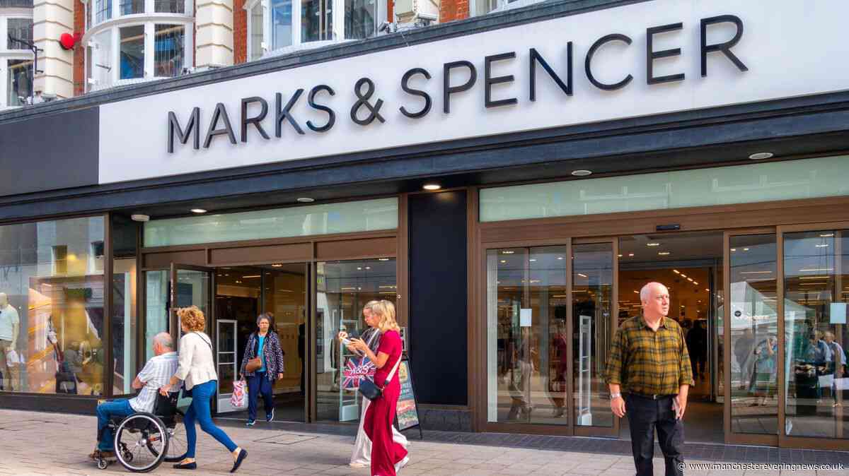 Marks and Spencer shoppers race to buy 'lovely and warm' lounge wear sets for £5